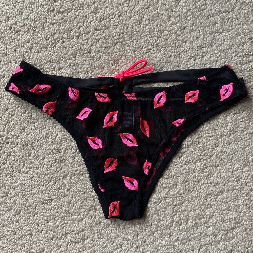Victoria’s Secret Black Sheer Cheekini